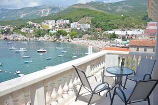 Апартаменты Andaluni Beach Apartments Пржно Апартаменты с видом на море-1