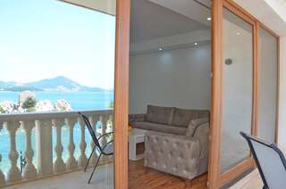 Апартаменты Andaluni Beach Apartments Пржно Апартаменты с видом на море-25